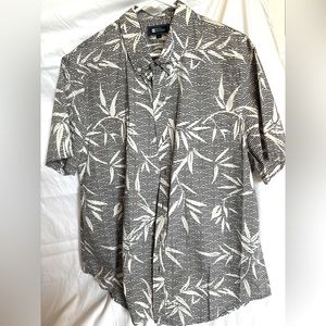 NWT REYN SPOONER HAWAIIAN DRESS SHIRT RARE SIZE (L)